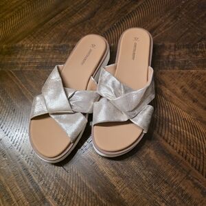 Johnston & Murphy Mitzi Knotted Slide